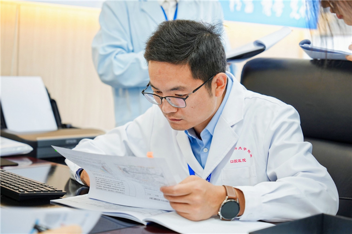 温医大口腔等级医院评审工作照 (109).JPG